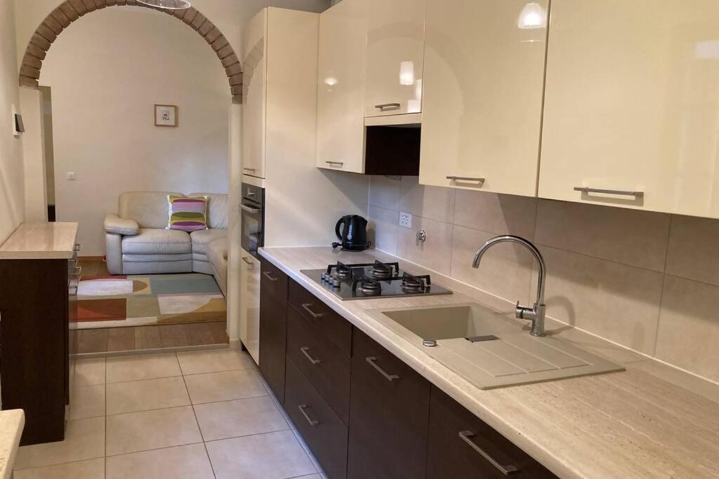 Deluxe Apartment In The Centre Of Florence Exterior photo